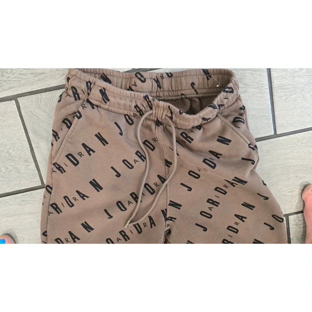 Jordan Mens Brown All Over Print Fleece Joggers Sweatpants Small Jumpman Logo